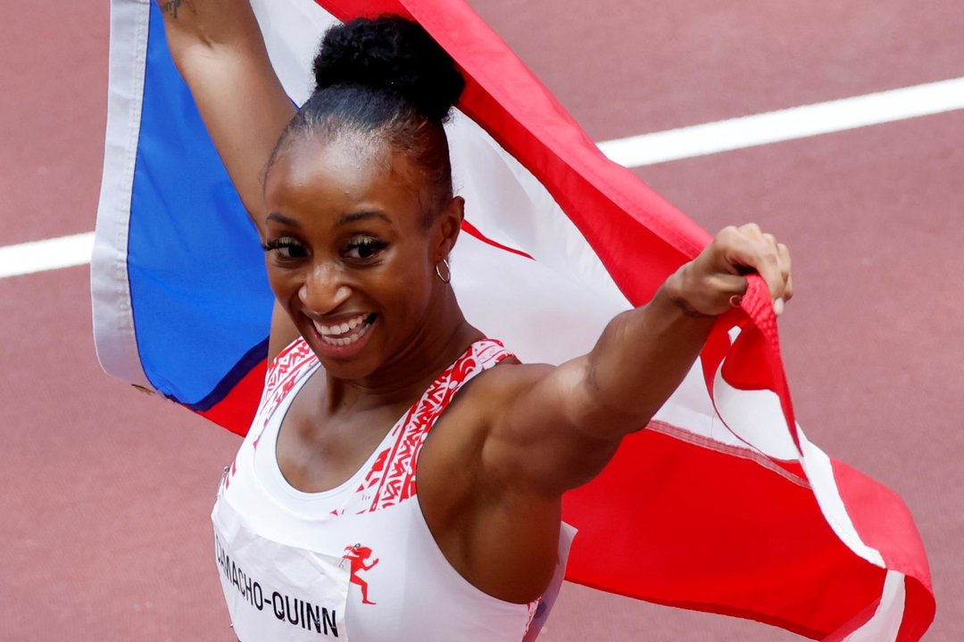 Fotografía de archivo en la que se registro a la ateta puertorriqueña Jasmine Camacho-Quinn, quien será la abanderada de su país en los Juegos Olímpicos de París 2024. EFE/Alberto Estévez