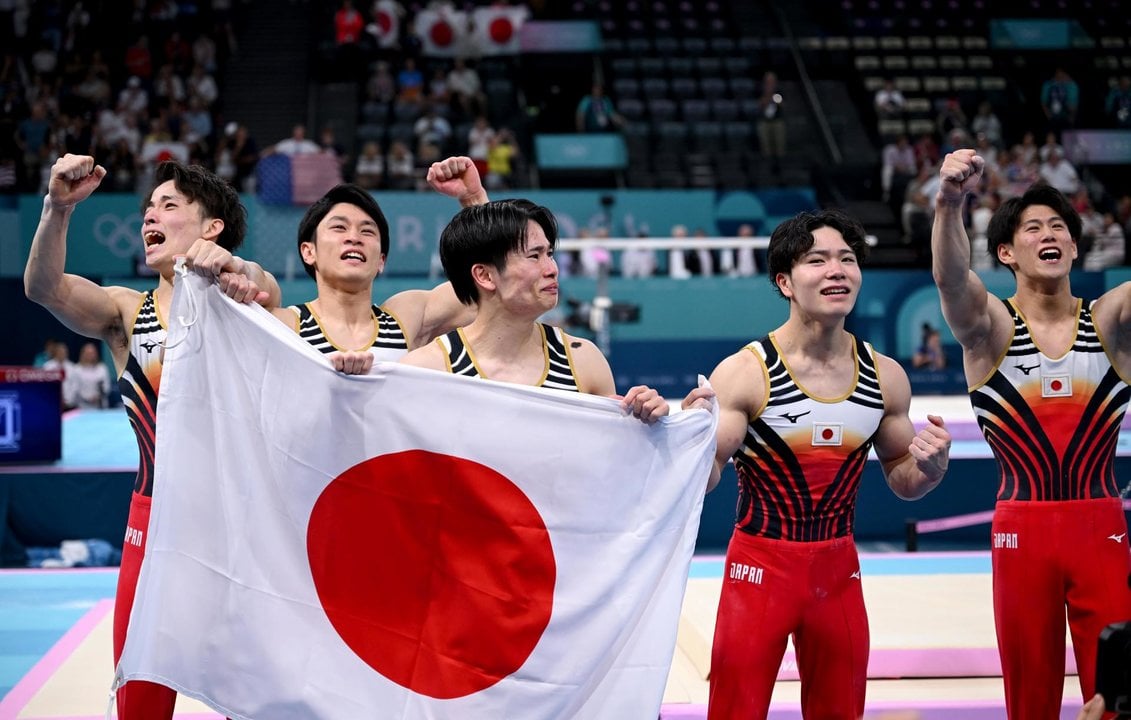 El equipo japonés de gimnasia artísitca. EFE/EPA/CHRISTIAN BRUNA