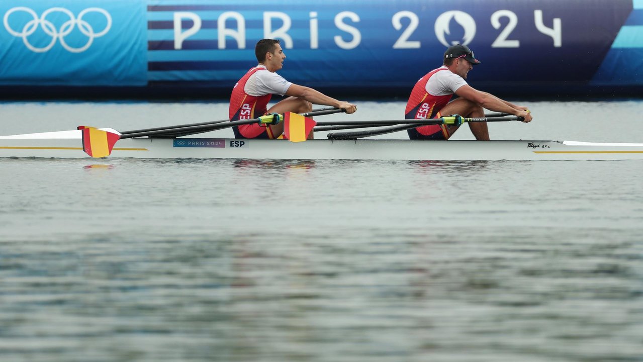 Aleix Garcia I Pujolar y Rodrigo Conde Romero, en su serie de doble scull el pasado día 27. EFE/EPA/ALI HAIDER