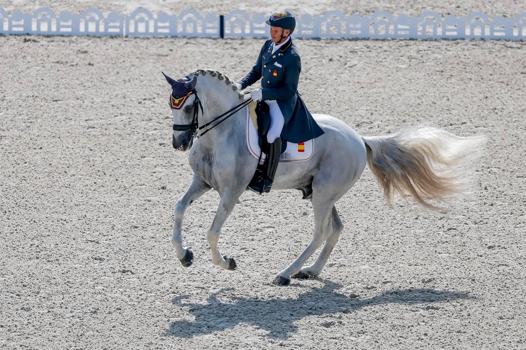 Juan Antonio Jiménez Cobo en Versalles, Francia. EFE/EPA/ERIK S. LESSER