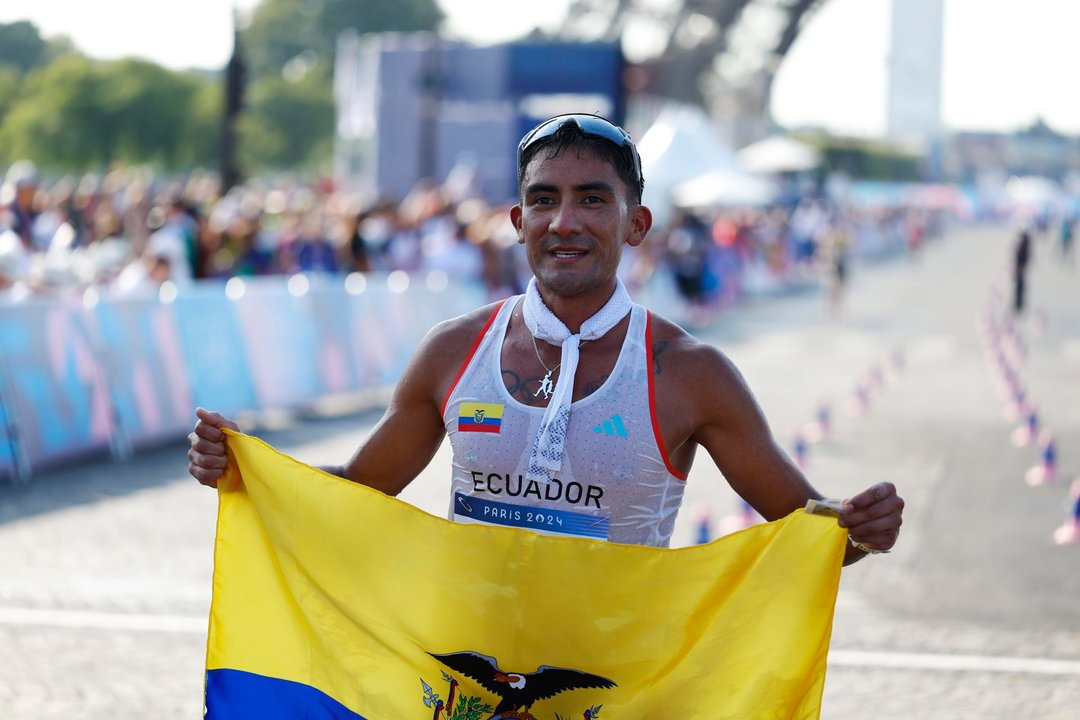 El ecuatoriano Brian Daniel Pintado, oro en marcha este jueves en París. EFE/EPA/MOHAMMED BADRA