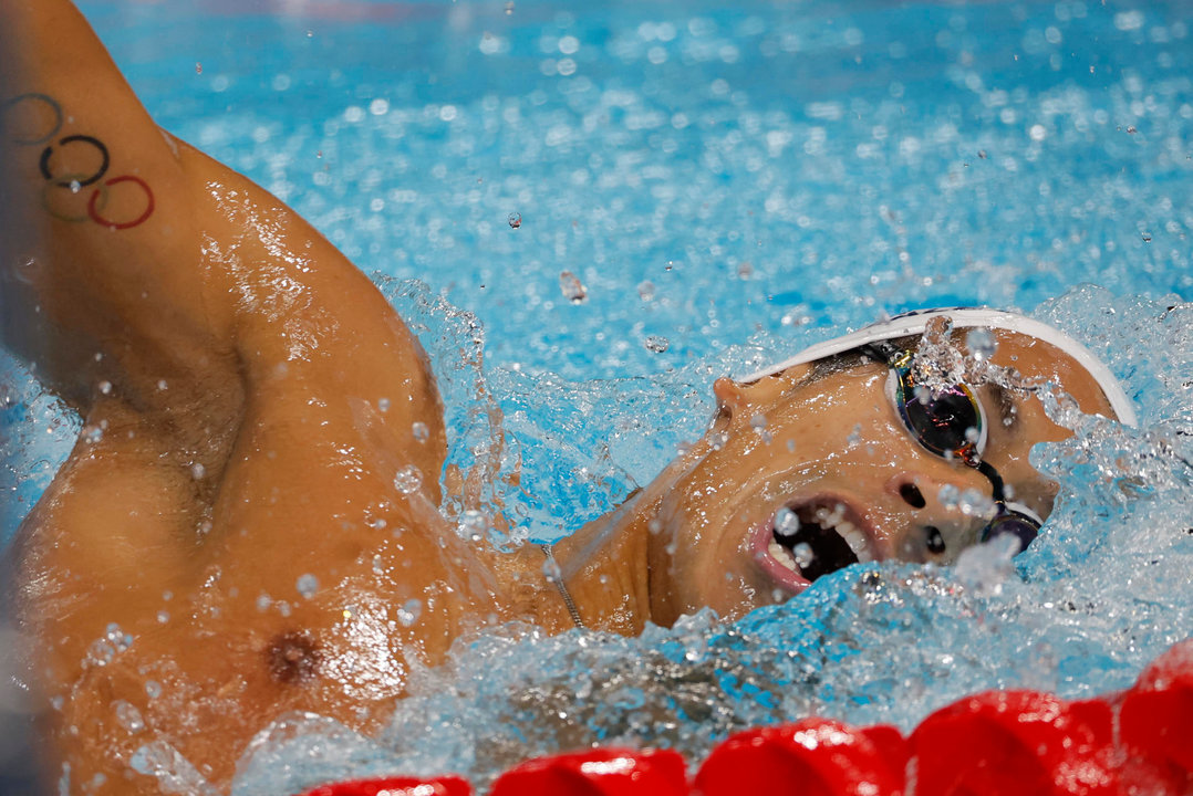 El nadador español Hugo González durante la final masculina de 200m Espalda en los Juegos Olímpicos París 2024, en el Paris La Defense Arena de Nanterre, Francia. EFE/ Lavandeira Jr