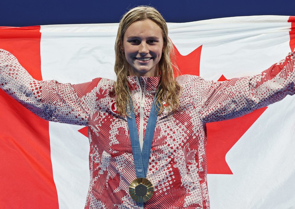 La joven nadadora canadiense Summer McIntosh. EFE/EPA/RITCHIE B. TONGO